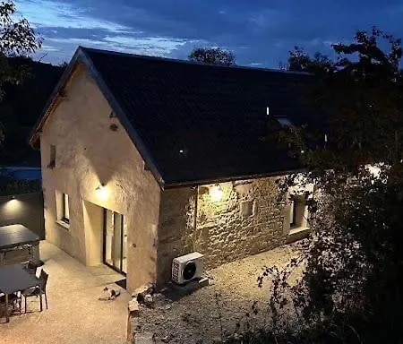 Des Fontaines, Entre Nature Et Jacuzzi Villemorien